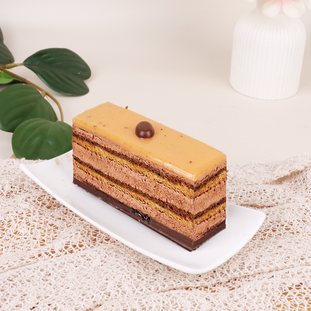 Coffee Crunch Cake Individual